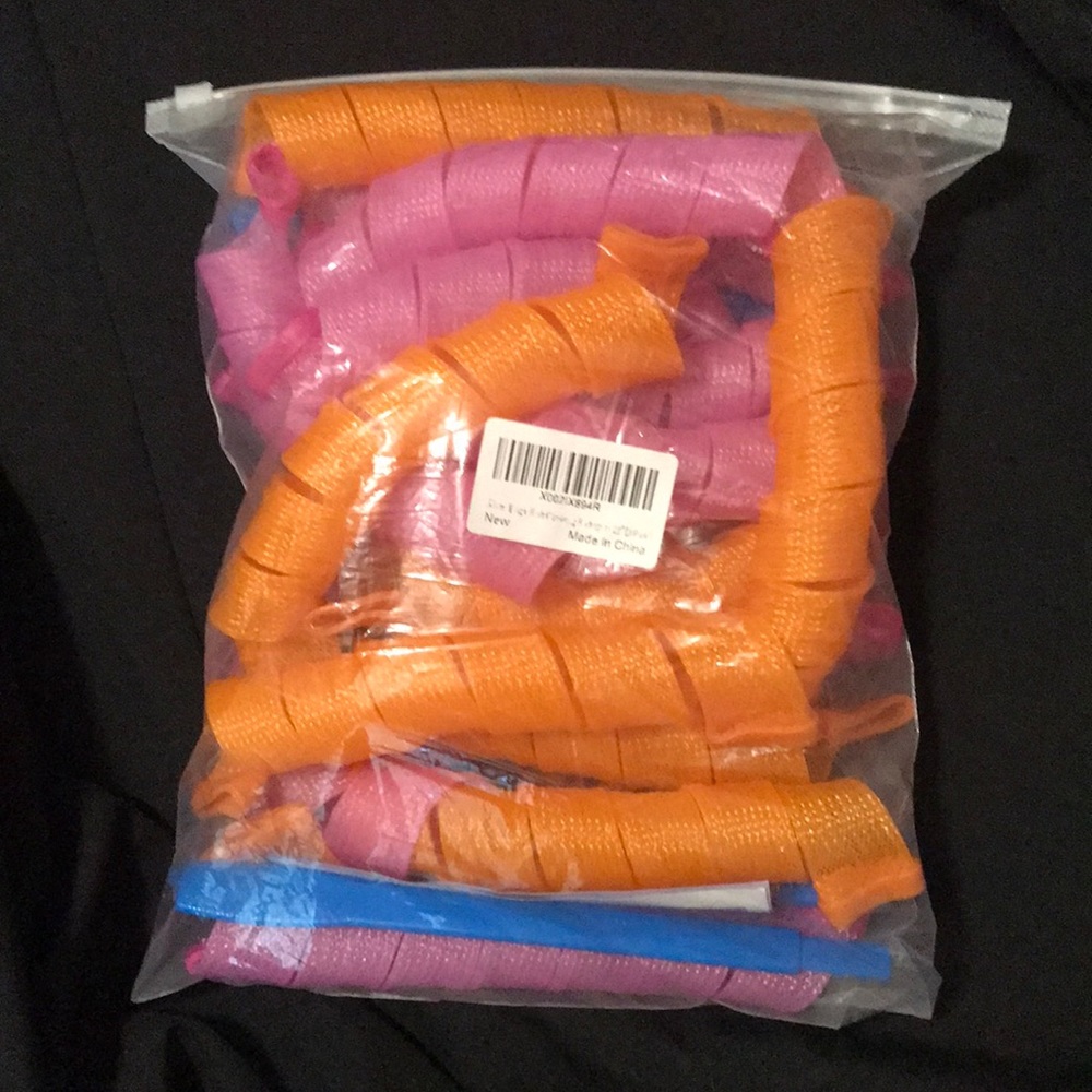 Hair curlers